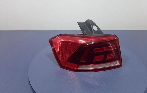 Volkswagen Passat Alltrack Rear/tail lights 3G9945095F