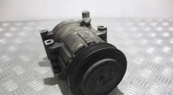 KIA Ceed Air conditioning (A/C) compressor (pump) F500JDCCE10