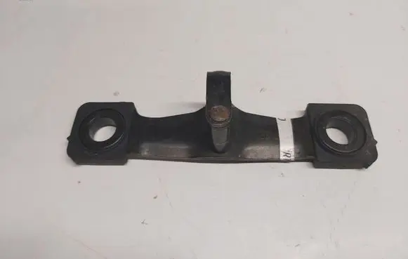 Volkswagen Golf Sportsvan Tailgate lock loop/hook striker 5G0827517D