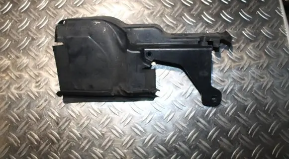 Volvo XC70 Radiator trim 30763221 C3735