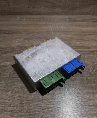 BMW 5 E34 Comfort/convenience module 1384603