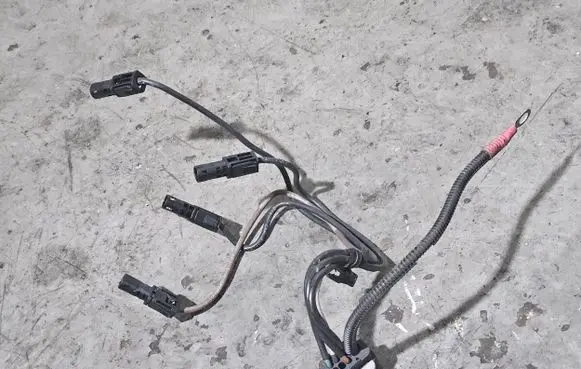 BMW 5 F10 F11 Glow plug wires 7811938 1737254