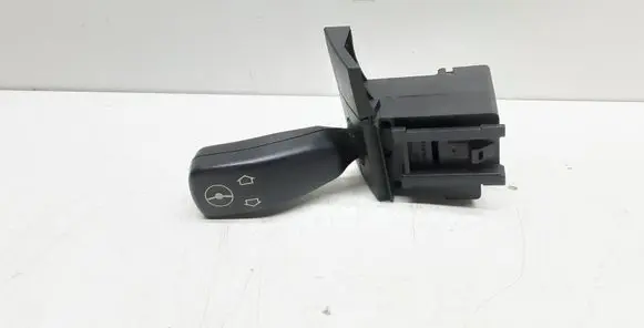 BMW 5 E39 Steering wheel adjustment handle/lever 8373901 LK01800000 54277