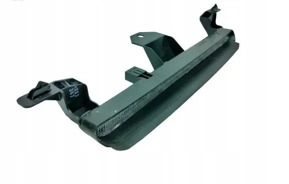 Volvo V70 Third/center stoplight