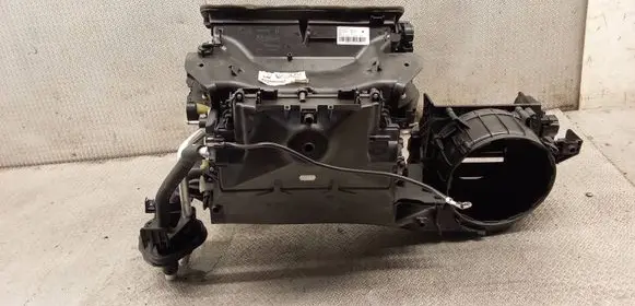 BMW 1 E81 E87 Interior heater climate box assembly 6947263