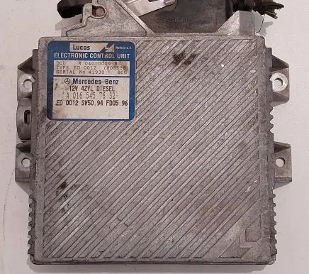 Mercedes-Benz C W202 Engine control unit/module A0165457632 04010009B 80553B
