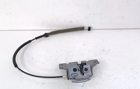 Chrysler Pacifica Sliding door lock A15452