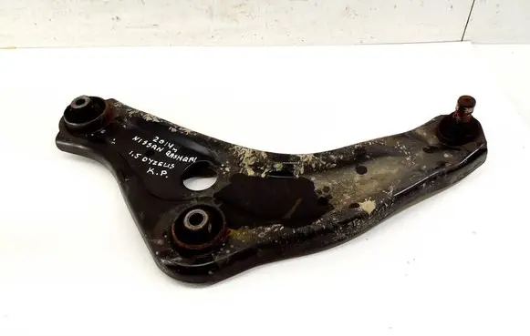 Nissan Qashqai Front lower control arm/wishbone