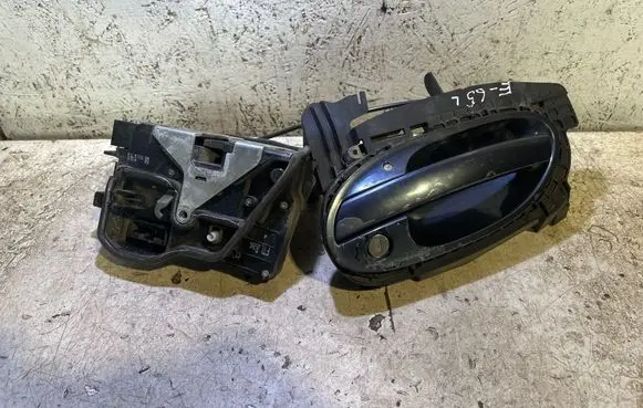 BMW 7 E65 E66 Front door lock 7012141