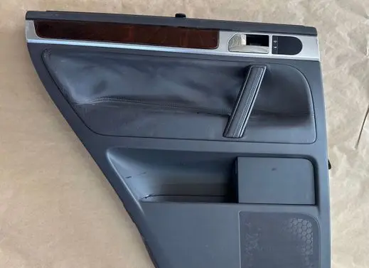 Volkswagen Touareg I Rear door sun blind/shade 7L6861317A