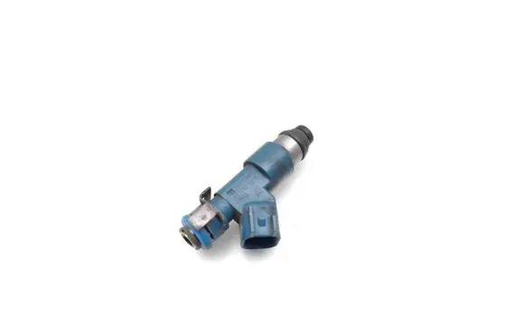 Jaguar XF Fuel injector 6R83C7C 04708114