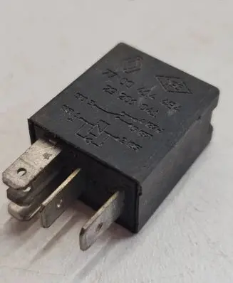 Renault Clio II Other relay 7700414484 29201041