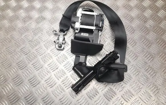Volvo XC90 Front seatbelt 31675238