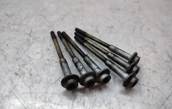 Audi A7 S7 4G Fuel Injector clamp holder