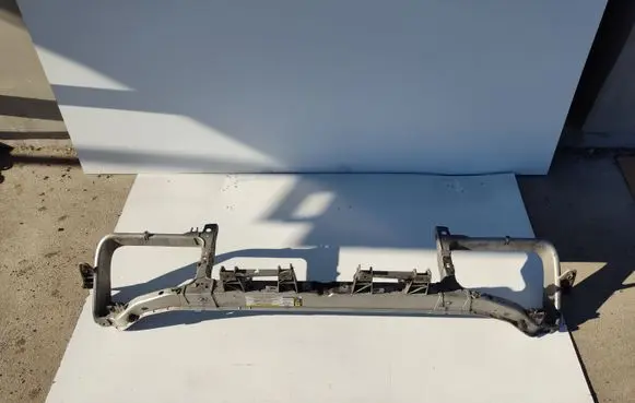 Chrysler 300 - 300C Radiator support slam panel 04805843A1