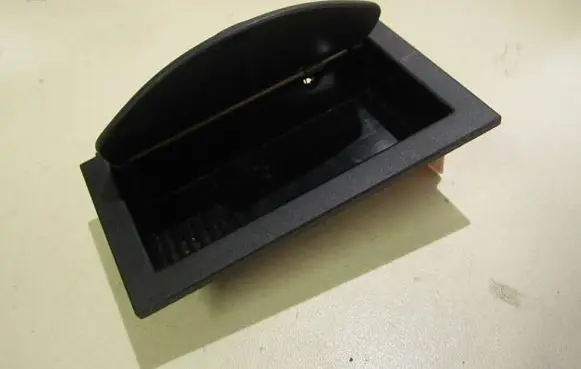 Volkswagen PASSAT B6 Rear door ashtray 3C4854414