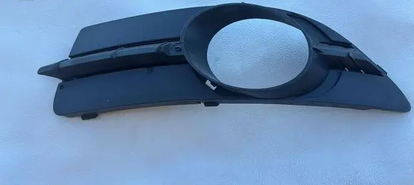 Volkswagen Eos Front fog light trim/grill 1q0853665