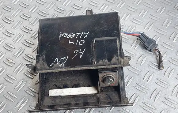 Audi A6 Allroad C5 Car ashtray 4B0857951 4B0857951f