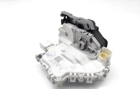 Audi A1 Front door lock 8X2837016B