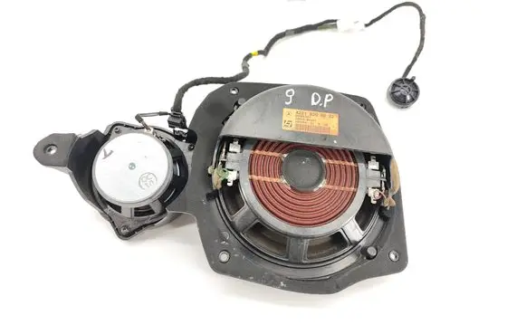 Mercedes-Benz S W221 Front door speaker A2218205902 9824641 200ME023