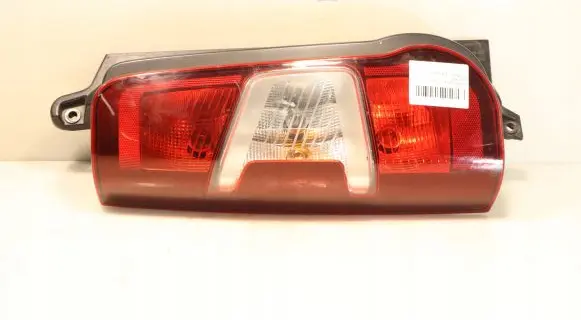 Opel Combo E Rear/tail lights