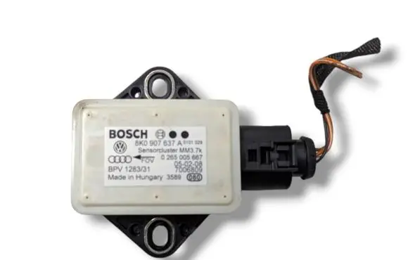 Audi A4 S4 B8 8K ESP acceleration yaw rate sensor 0265005667 8K0907637A