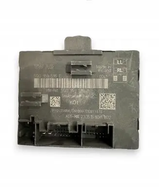 Audi A3 S3 8V Door control unit/module 5Q0959595E