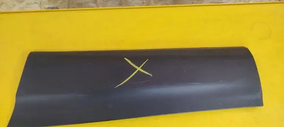 Nissan Qashqai Rear door trim (molding) 828714EA0A
