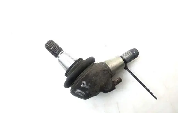 Mercedes-Benz CLS C218 X218 Front ball joint A2123300135