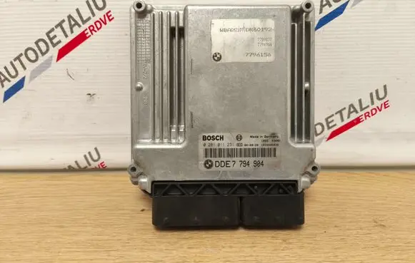 BMW 7 E65 E66 Engine control unit/module 0281011231 7794904 7809329