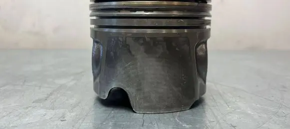 Jeep Liberty Piston 05142544AA