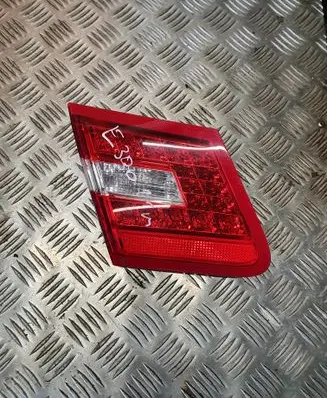 Mercedes-Benz E C207 W207 Tailgate rear/tail lights A2078200364