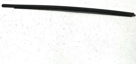 Suzuki Vitara (LY) Front door glass trim molding