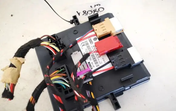 Audi A6 S6 C6 4F Comfort/convenience module 4f0907279 4f0910279