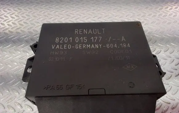 Opel Movano B Parking PDC control unit/module 8201015177
