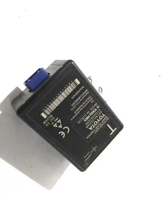 Toyota Yaris Door control unit/module 61G036000 897400D280