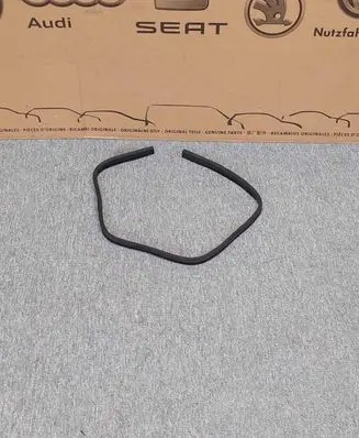 Volkswagen Golf VII Engine compartment rubber 5G0823723 5G0823723B