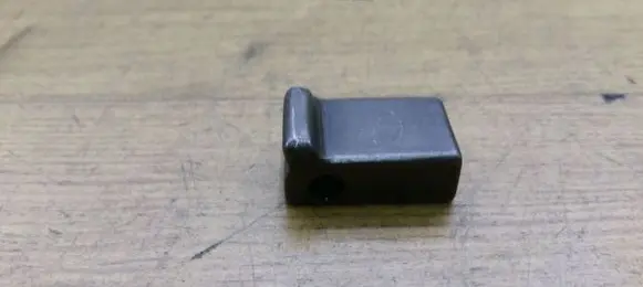 Audi A3 S3 8P Fuel Injector clamp holder