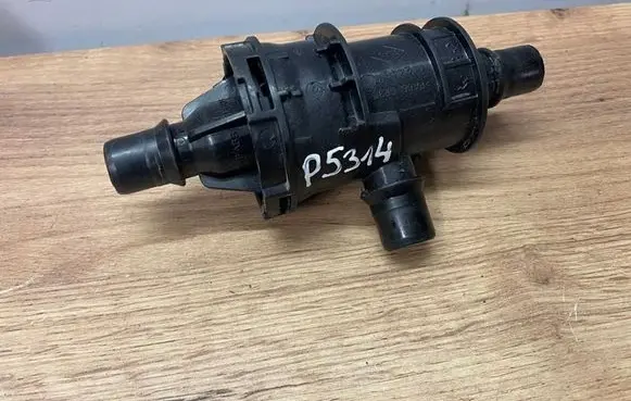 Renault Austral Thermostat/thermostat housing 212006896R