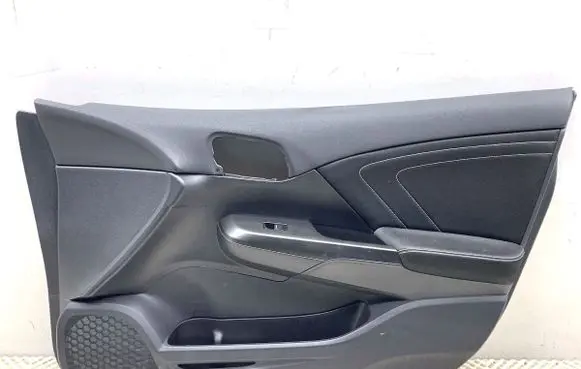 Honda Civic IX Front door card panel trim