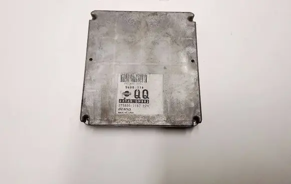 Nissan X-Trail T30 Engine control unit/module 237008N803 2758001187 5800118