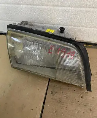 Mercedes-Benz C W202 Headlight/headlamp 1305621598 E1919