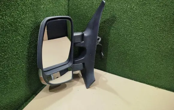 Renault Master III Front door electric wing mirror 963020133R