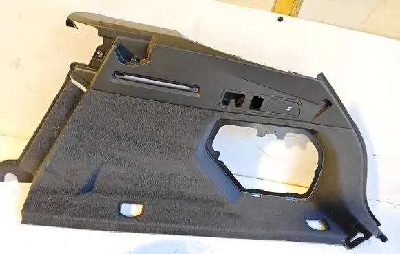 Audi e-tron Other trunk/boot trim element 4KE863880