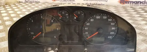 Volkswagen Transporter - Caravelle T5 Speedometer (instrument cluster) 7H0920851