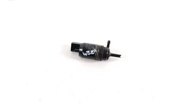 Opel Ampera- E Windscreen/windshield washer pump 813977