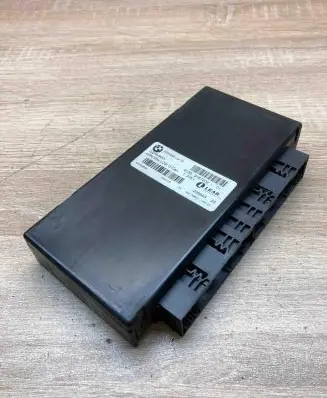 BMW 5 E60 E61 Central body control module 9167202