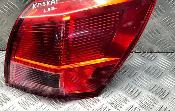 Nissan Qashqai Tailgate rear/tail lights