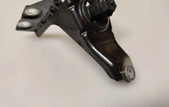 BMW X3 G01 Fender mounting bracket 7397513 41357475795 7475795