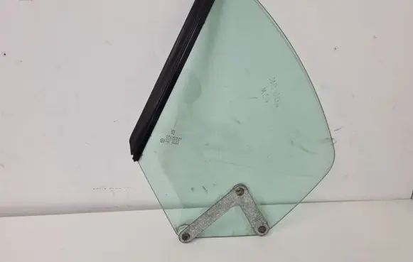 Peugeot 206 Rear side window 43R00050